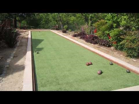 Bocce Ball vs Lawn Bowling