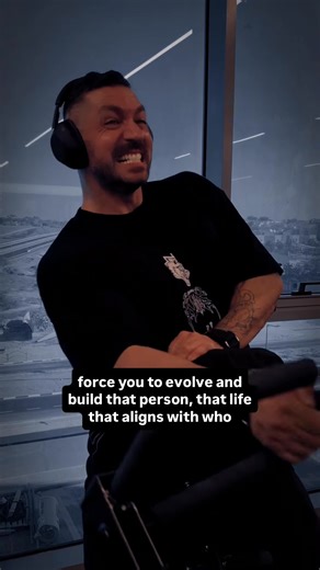 Take Action! ⤵️ Until you understand yourself, you’re walking through life blindfolded. Wake up! Learn! Do the things that are uncomfortable! Face the man in the mirror and take charge of your life. You’ve tried all you know how, it HASN’T WORKED! So put on your big-boy pants and start learning and trying NEW ways to better yourself! PLEASE LIKE | SHARE | FOLLOW if this resonates with you at all🖤🙏🏻⤵️ MASCULINE ENERGY | EMOTIONAL NUMBNESS | HEALING MEN | SELF AWARENESS | PURPOSE | TRAUMA RECOV