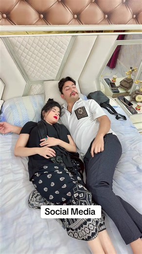 Social Media vs Real Life: The True Picture