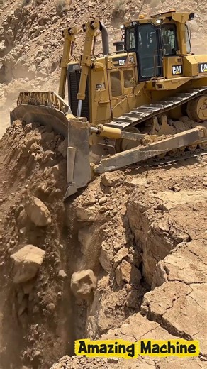 The Most Dangerous Machines D11 #machinerychannel