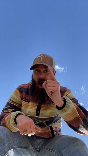 Hauling 80 Round Bales of Hay from Kosse, Texas to Carbon