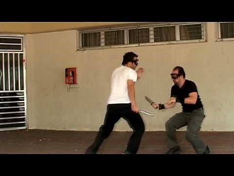 Knife fighting in close combat- A.C.T. - Armed Combat and Tactics