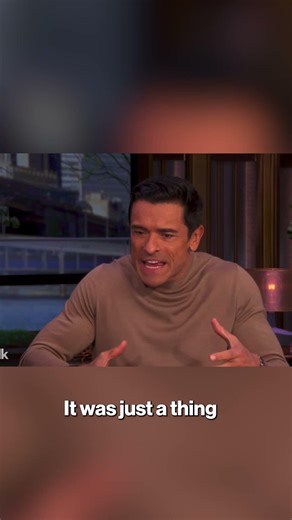 Kelly Ripa And Mark Consuelos Celebrate Their 30th Wedding Anniversary On 'Live' #shorts