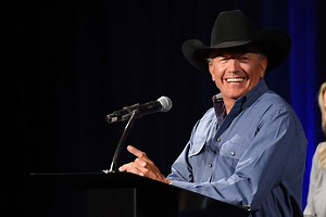 Start Your Weekend Right With 5 Great Country Songs