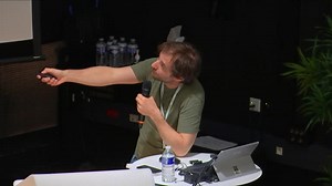 Partitions aléatoires, cartes de grand genre et marche aléatoire sur les permutations