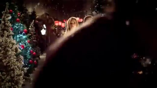 335K views · 7.7K reactions | It's a hot day today, so here's something Christmassy. From: Doctor BBC One Christmas 2012 It's Showtime | Doctor Who Hub | Facebook