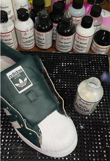 Restoring Legend: Sneakers Laundry and Thrift Store