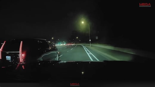 Aggressive driver endangers the whole highway