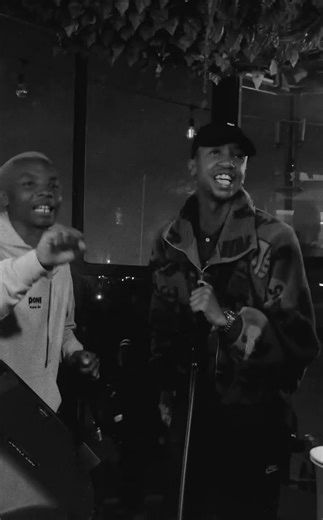 Scotts Maphuma vibing at the Hang Awt