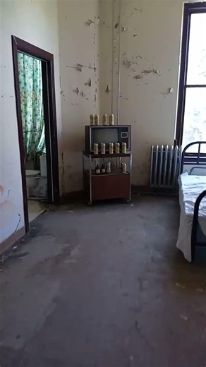 Uninabitable Upper Level