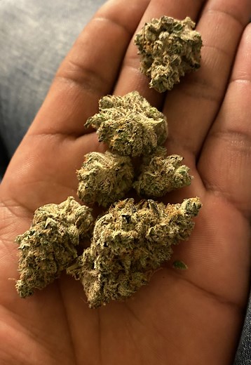 Angel Cake | Marijuana Strain Reviews