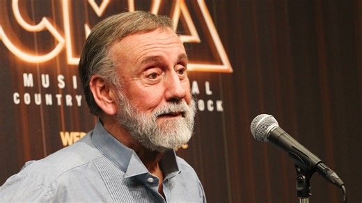 Country legend Ray Stevens, 87, rushed to hospital after breaking his neck