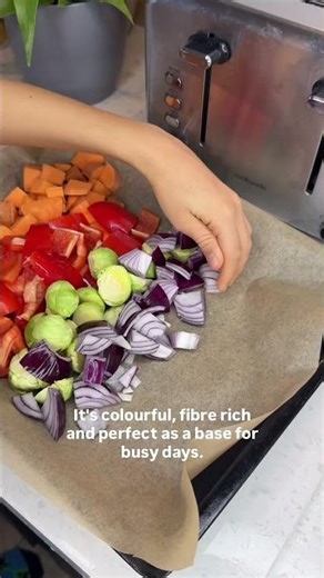 Festive Veggie Tray Bake | Brussels Sprouts, Sweet Potato & Honey Herbs (30 Mins) #nutrition