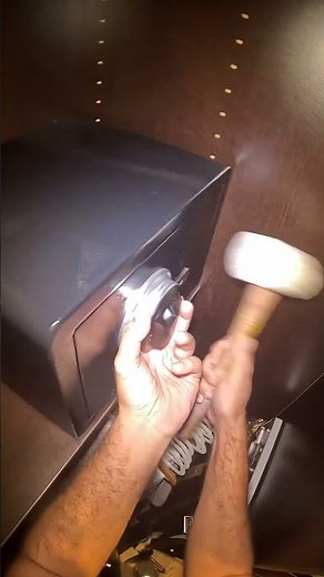 How to Open the Tiger King Safe (Tutorial)