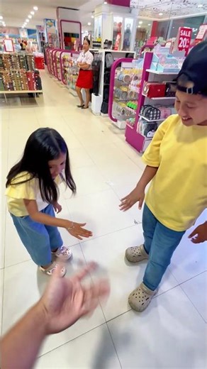 Hompimpah The Loser Apologizes to a Stranger on Eid 😂