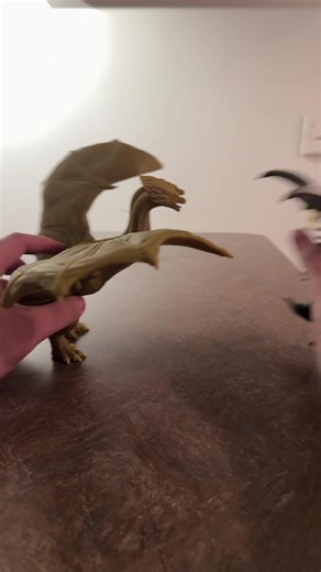 King Adora vs go again,