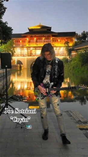Joe Satriani - Cryin
