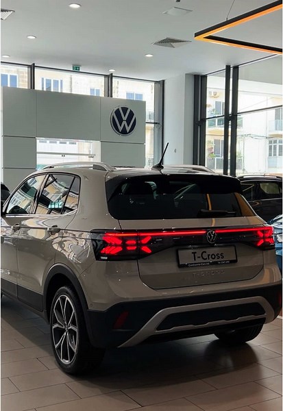 Discover the VW T-Cross in Ascot Grey