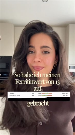 EINFACHE UND NATÜRLICHE REZEPTE FÜR HAUT & DARM | 🤰🏽MAMA | PCOS on Instagram: "Nach der Geburt meines Sohnes hatte ich einen riesigen Blutverlust und mein Ferritinwert fiel auf 13, ich hatte extremen Haarausfall, war total schlapp, kraftlos und energielos. Ich wollte meinen Eisenwert schnell und effektiv wieder hochbringen und habe für mich persönlich herausgefunden, was am besten funktioniert. Das hat mir geholfen: Blutwerte im Blick behalten: Ferritin, Hämoglobin, MCV, MCH, MCHC, Transferrin