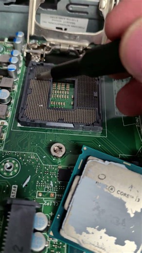 How to Clean CPU Pins (DO NOT TRY AT HOME) #sarcasm #pcbuild #pcsupport #intel #cpu