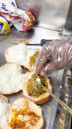 Chicken Burger just 20₹ only #pizza #chiken #burger #vijayawada