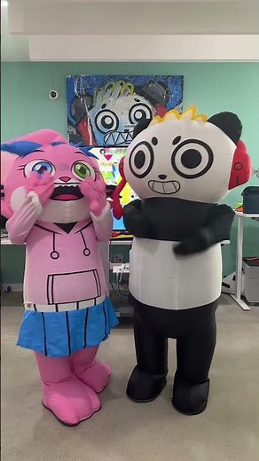 What should we play on Roblox???