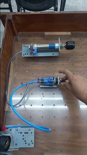 control neumatico cilindro simple efecto con selector