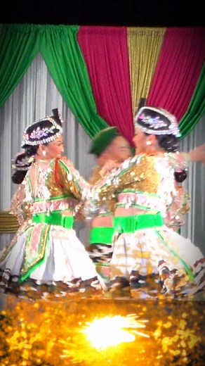 7.3K views · 184 reactions | Golden Eclipse Dance Team#highlightseveryonefollowers#highlights2025#havefun#madison#hmongdance#dancechallenge#dancecompetition#dancecommunity#hmongreels#hmoobreels | Der Lee | Facebook