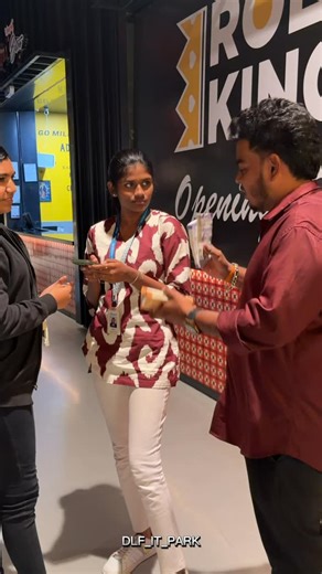 Udhaya Corporate Life | Chennai | ❤️Follow @dlf_it_park For More 💸Cash Counting Challenges ✅ #chennai #chennaimemes #tamil #instagram #trending #instalike #instalikes... | Instagram