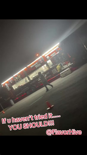 @Flavor Hive we FINALLY made it, how I drove past this so many times and didn’t even realize lol!! New favorite spot! Need to make this a weekly visit! If u don’t know, well then what r u waiting for?!? Check them out ASAP!!! #hala #walkingnachos #flavorhive