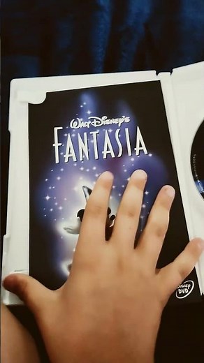 unboxing my Fantasia vhs and dvd