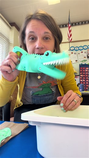 Fun Number Comparisons with Alligator Puppets