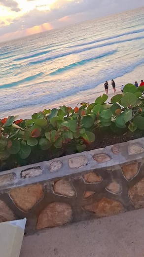 Serene Sunset at Cancún Mexico Beach