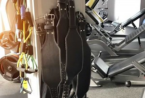 Choosing The Best Belt Squat Belts & Training Belts for Lifting