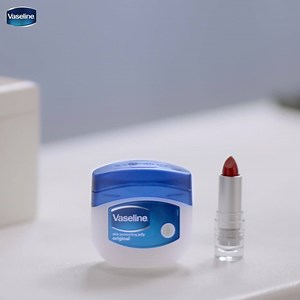 There are a #101Ways to use Vaseline. And this little hack gives your cheeks a quick pop of color, using just lipstick and the original “Wonder Jelly," made from 100% triple-purified Petroleum Jelly. Get more out of your Vaseline tub! | Vaseline