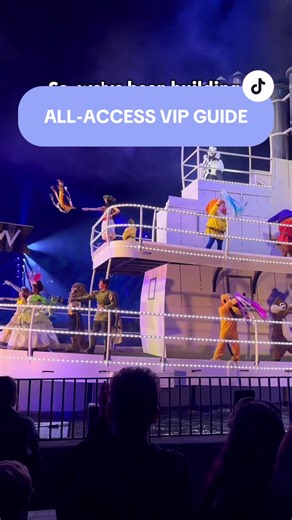Vacations are fun and stress-free…except when you’re the person in charge and making all the plans. 😅😵‍💫 If YOU are that planner, hi! 👋 I SEE YOU! I’ve been the family vacation planner, group chat trip planner, and I’ve been helping people plan Disney World trips since 2007. 🤯 The DFB team has been tracking it ALL over the years. What people panic about, what doesn’t matter, what DOES matter, and the little things in between that can make or break a day. And we realized that people don’t ne