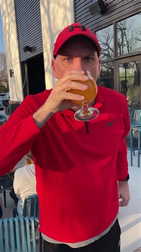 Live music, food trucks, and great brews—Limitless Brewing is a must-visit! 🎶🍺