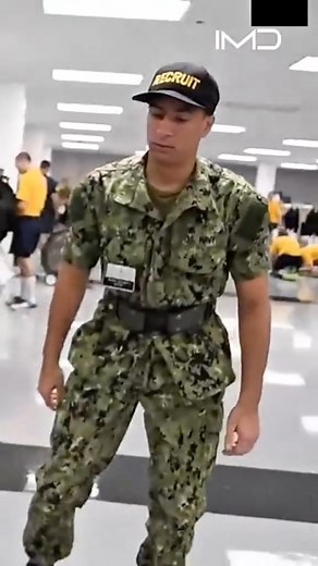 89K views · 2.4K reactions | A little motivation for your day with Navy vs Marine Corps Bootcamp… #ssgtnichols #navy #navybootcamp #marines #marinebootcamp #military | SSGT NICHOLS | Facebook