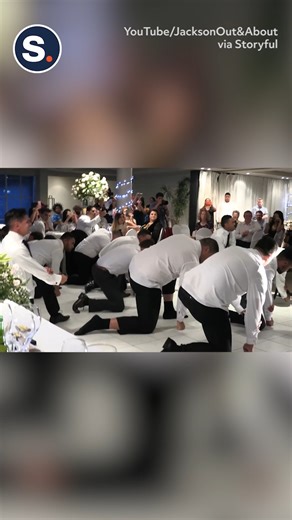 The newlyweds and their guests brought the house down with a powerful haka! | storyful