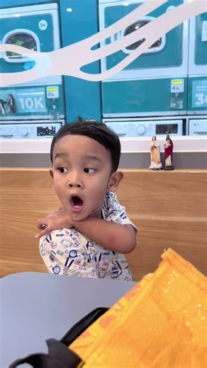 Patung Bunda Maria dan Yesus Katolik
