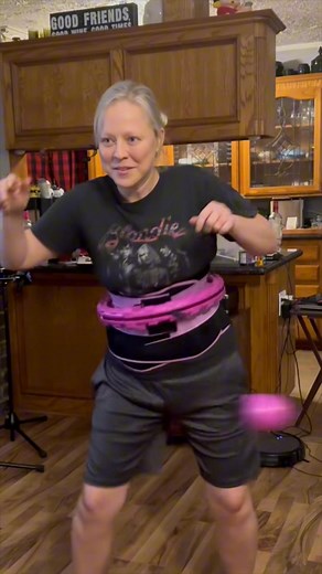 This 30 minute hack is making inches disappear.. 😲 ⚡500,000 Success stories ⚡30 Minutes of Infinity Hoop = 2 Mile run 🔥 See a difference in 30 days or your $$ back! 🤝 Get yours now! | Infinity Hoop US