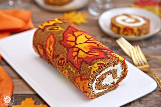 The Best Pumpkin Roll Recipe