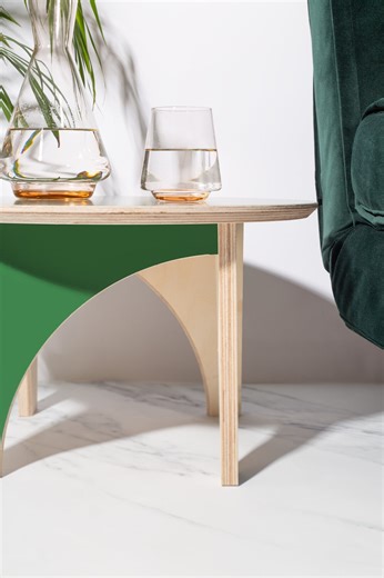 Minimal Round Side Table / Low Table | Flat-pack | Birch, Oak or Walnut Tri-ply | Patented No-screw Assembly | Custom Colour or Natural - Etsy