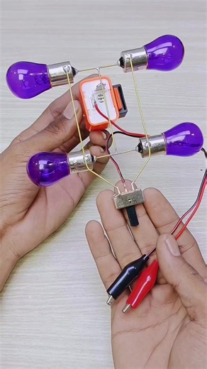 Making turn signal lights on vehicles, everyone can do it ⬅️🚘➡️ #vehiclehazardlights #hazardturnsignallights #diy #electronic #creativeidea
