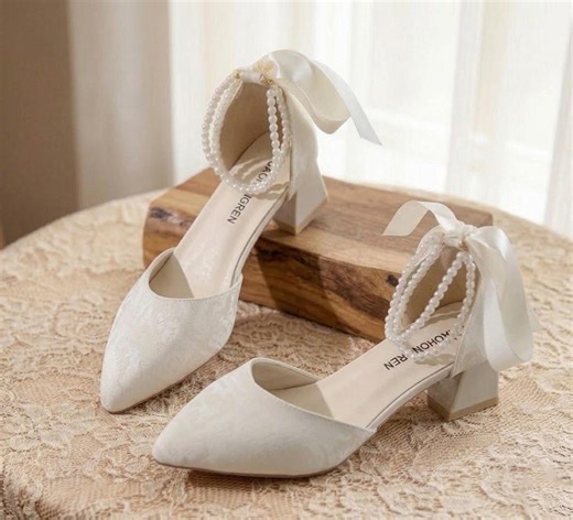 Ivory Jacquard Wedding Shoes Mary Jane Shoes, Double Pearl Strap Bridal Shoes, Pointed Toe Block Heel French Style Heels for Bridesmaid - Etsy