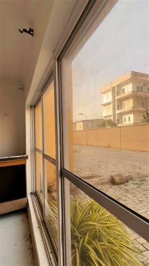 Rentmates.ng on Instagram: "✅PARLOUR SPACE FOR RENT 📍Lekki conservation road Parlour space (Bathroom across the parlor space) Rent 1,500,000 | ALC 10% | AC 400k For more enquiries or inspection booking; ☎️08077128711 🔗Click the link in our bio to chat with a customer service representative #parlour #livingroom #househuntinginlagos #househuntingexperience"