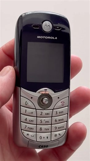 Motorola C650 - 2004 #gsm #motorola #retro #nostalgia #2000s #vintage #oldschool #remember #memories