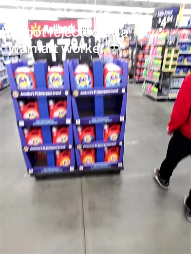 full vid on yt:luhtrevv_ | walmart employee