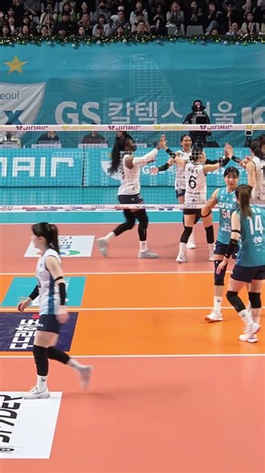 2025.12.23. 오세연의 헤딩 실패 #오세연 #지젤실바 #volleyball #shorts