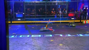 Complete Control vs. Bombshell - BattleBots